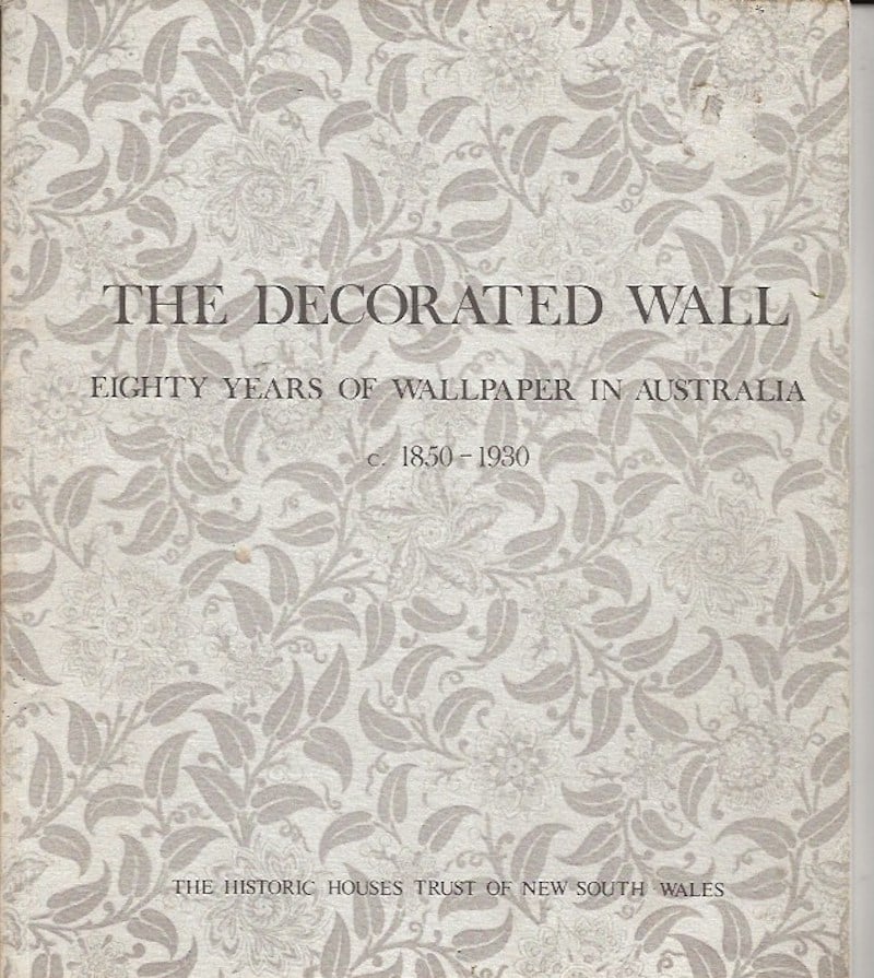The Decorated Wall by Murphy, Phyllis compiles