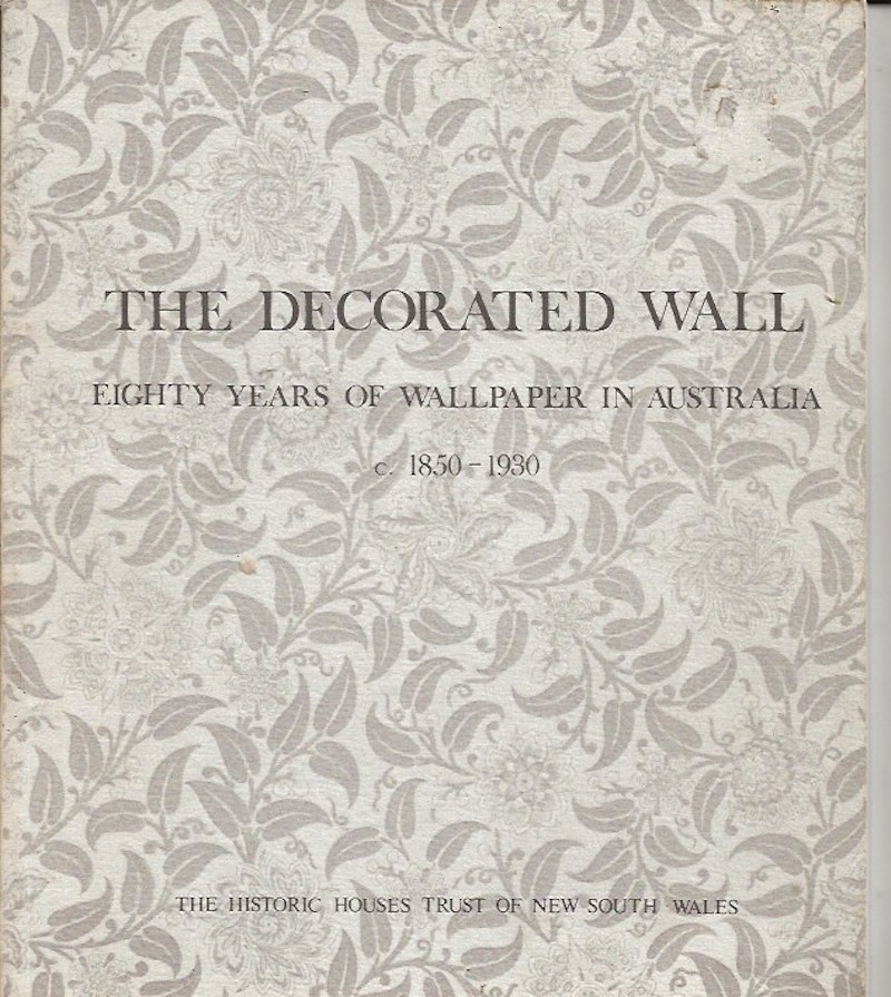 The Decorated Wall by Murphy, Phyllis compiles